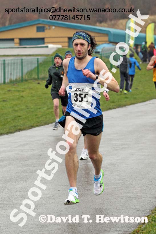 Ian Harding (Morpeth) during the senior mens Royal Signals Relays, Hetton. Photo: David T. Hewitson/Sports for All Pics
